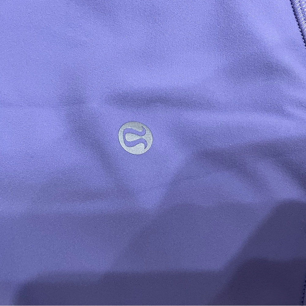 Lululemon Purple align leggings with pocket